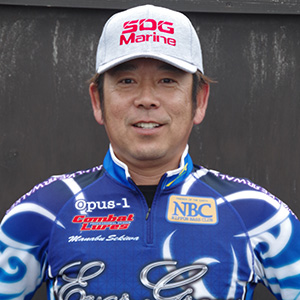 関和 学